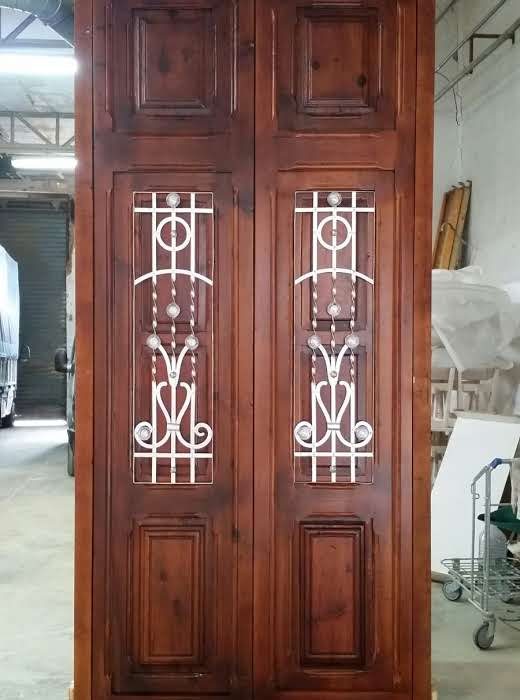 Restauración de puerta madera